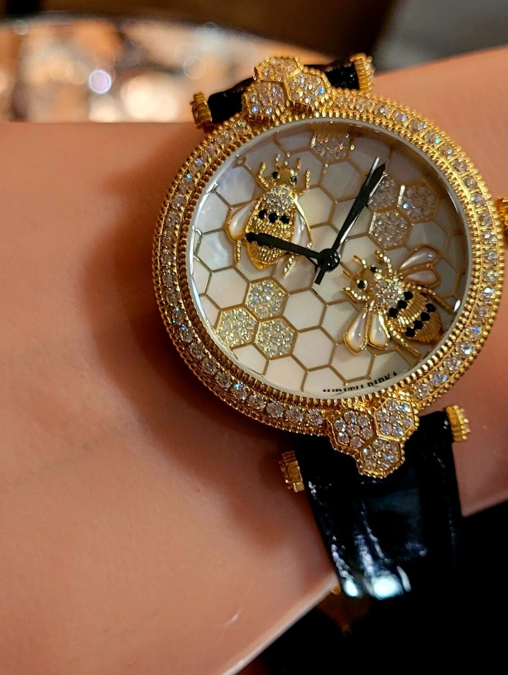 Judith Ripka Rare Limited Edition Bumble Bee Honeycomb Exquisite Watch